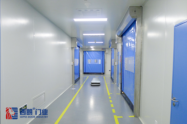 AGV联动快速门2.jpg AGV联动快速门2.jpg